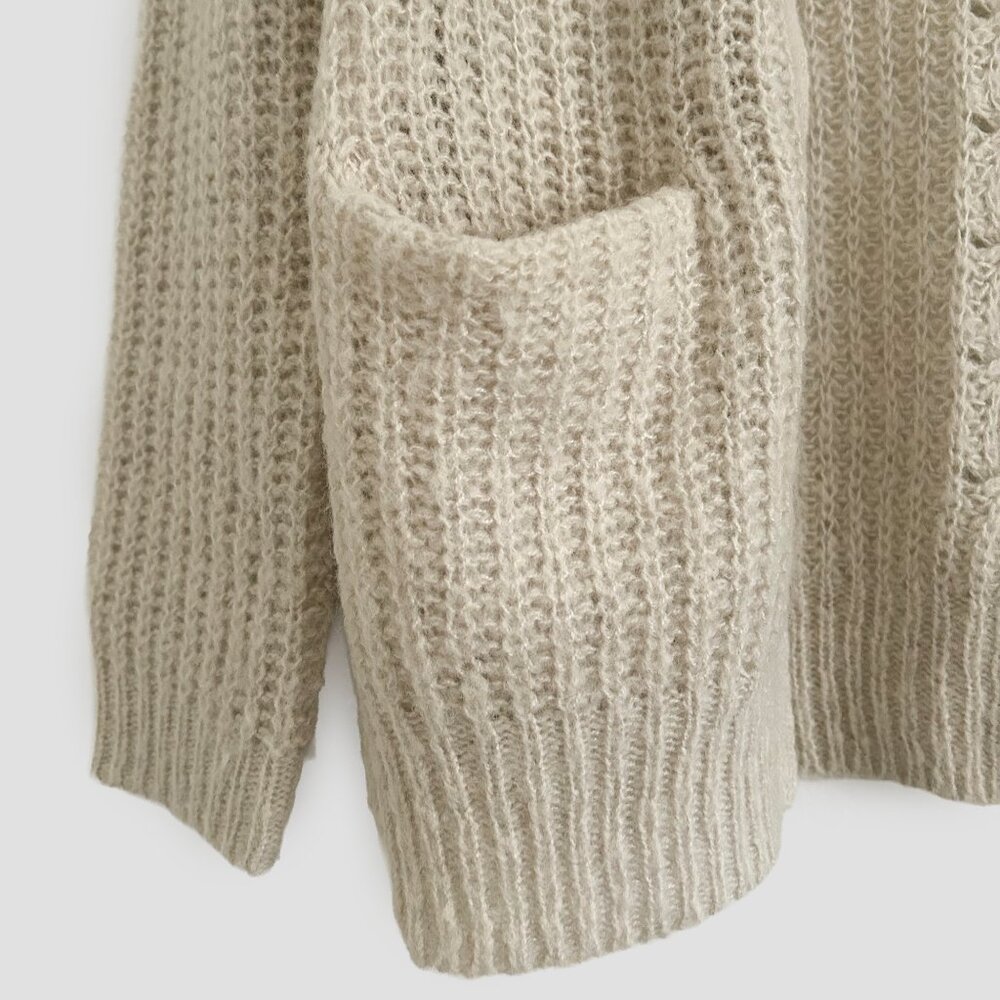 Cardigan By Kimchi Blue - Picture 4 of 6